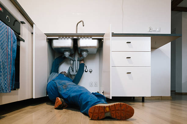 Professional Leak Detection technician working in Hostetter, PA